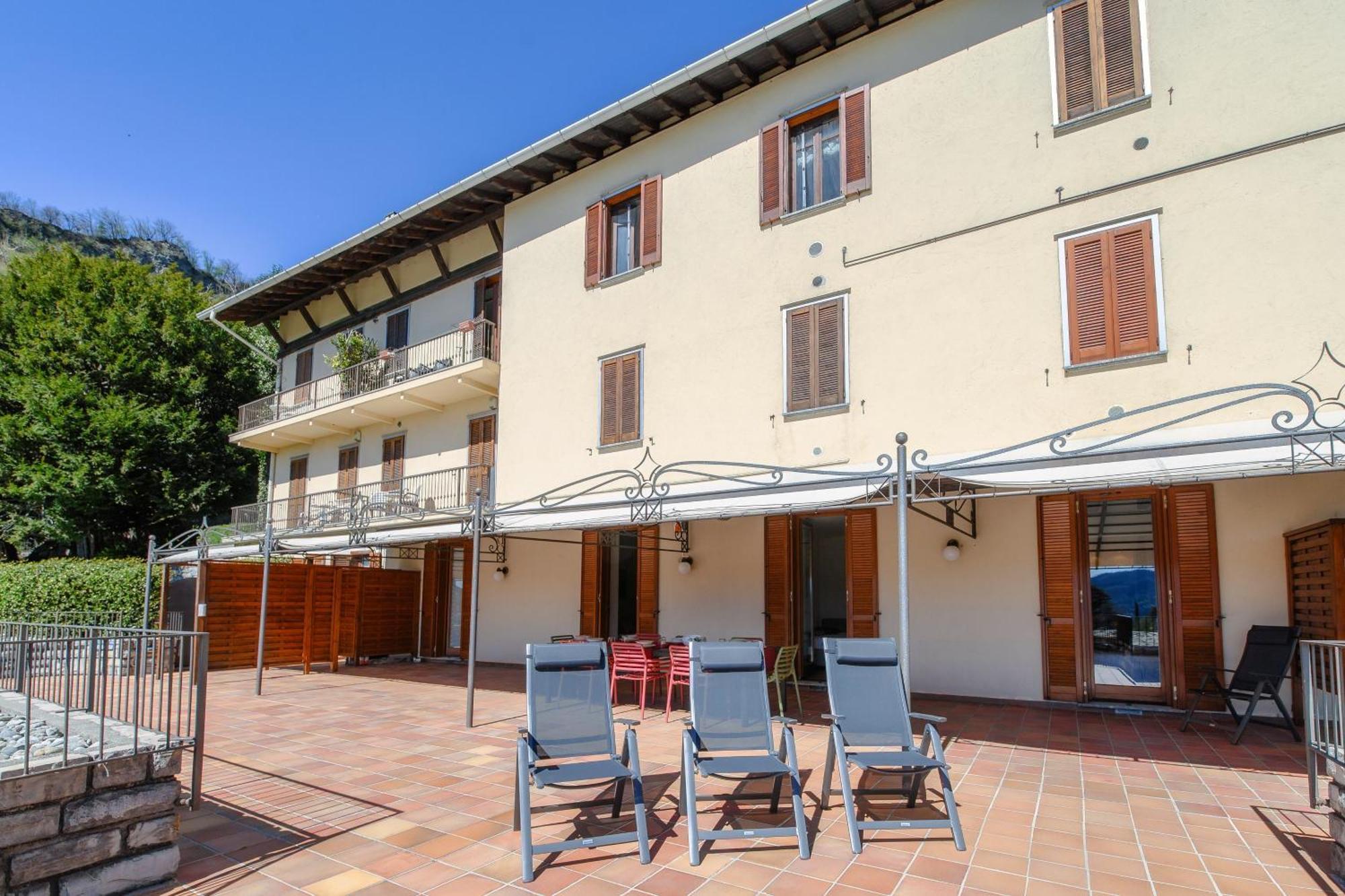 Apartament Crotto Polirolo - The House Of Travelers Cernobbio Zewnętrze zdjęcie
