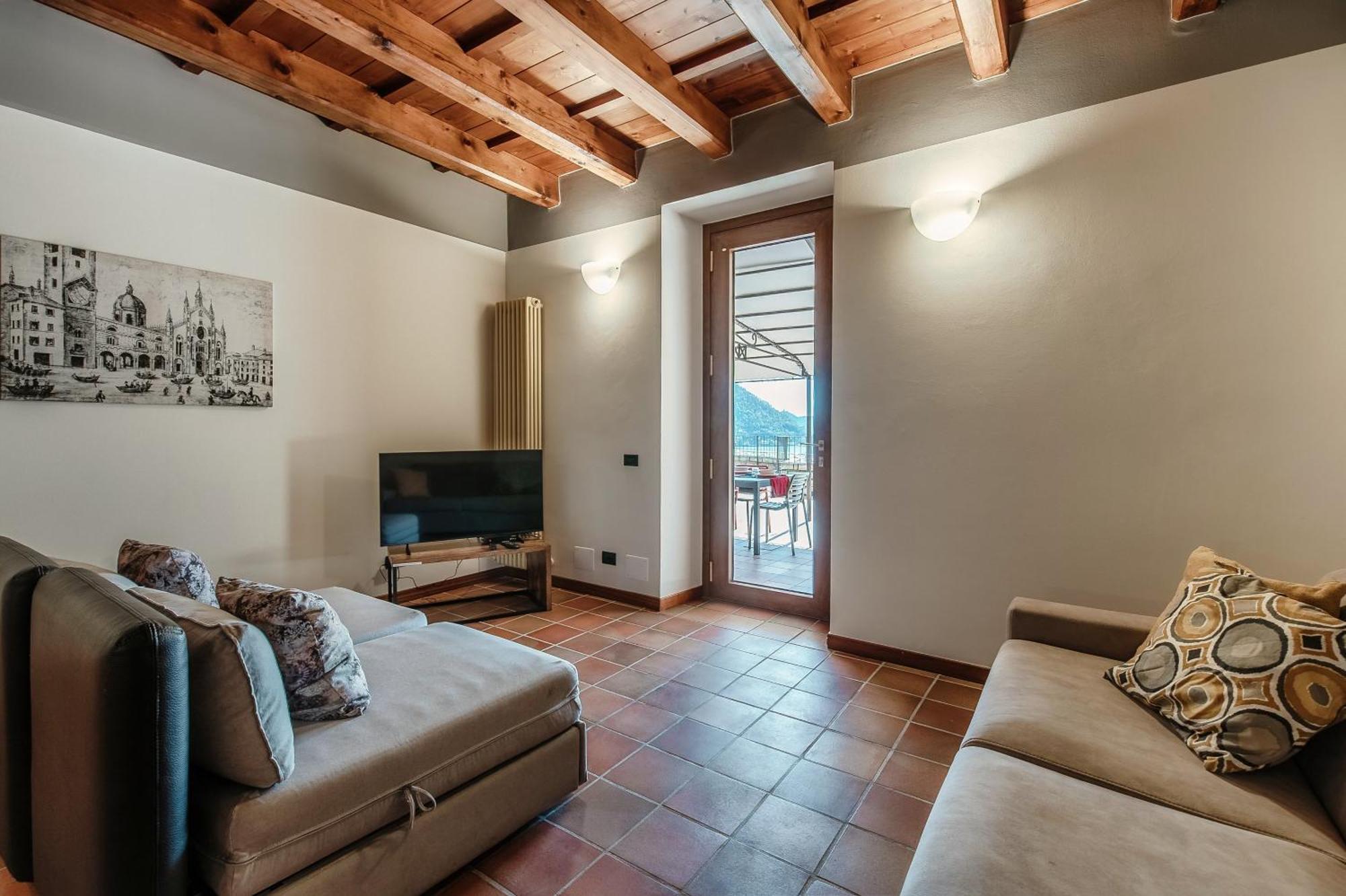 Apartament Crotto Polirolo - The House Of Travelers Cernobbio Zewnętrze zdjęcie