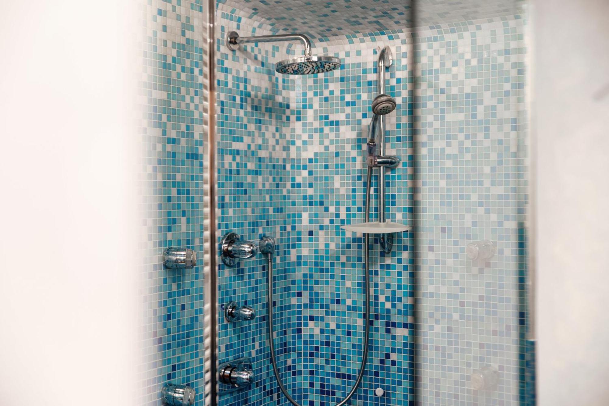 Apartament Crotto Polirolo - The House Of Travelers Cernobbio Zewnętrze zdjęcie