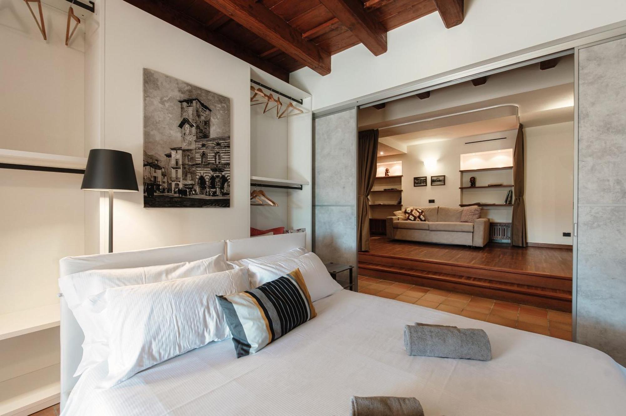 Apartament Crotto Polirolo - The House Of Travelers Cernobbio Zewnętrze zdjęcie